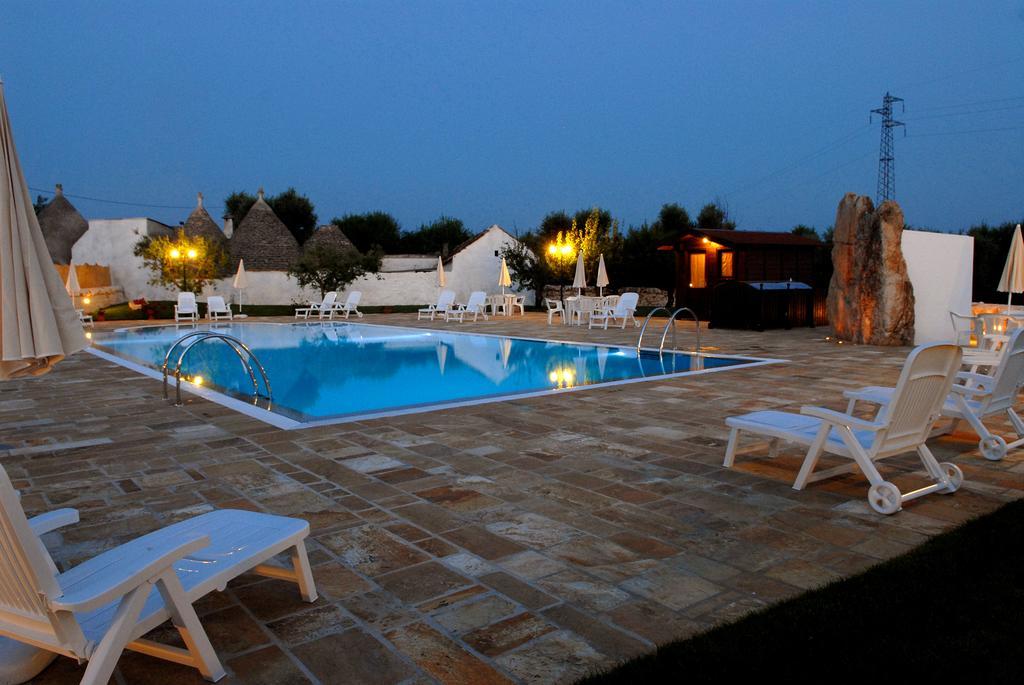 I Trulli Del Nonno Michele Guest House Alberobello Exterior photo