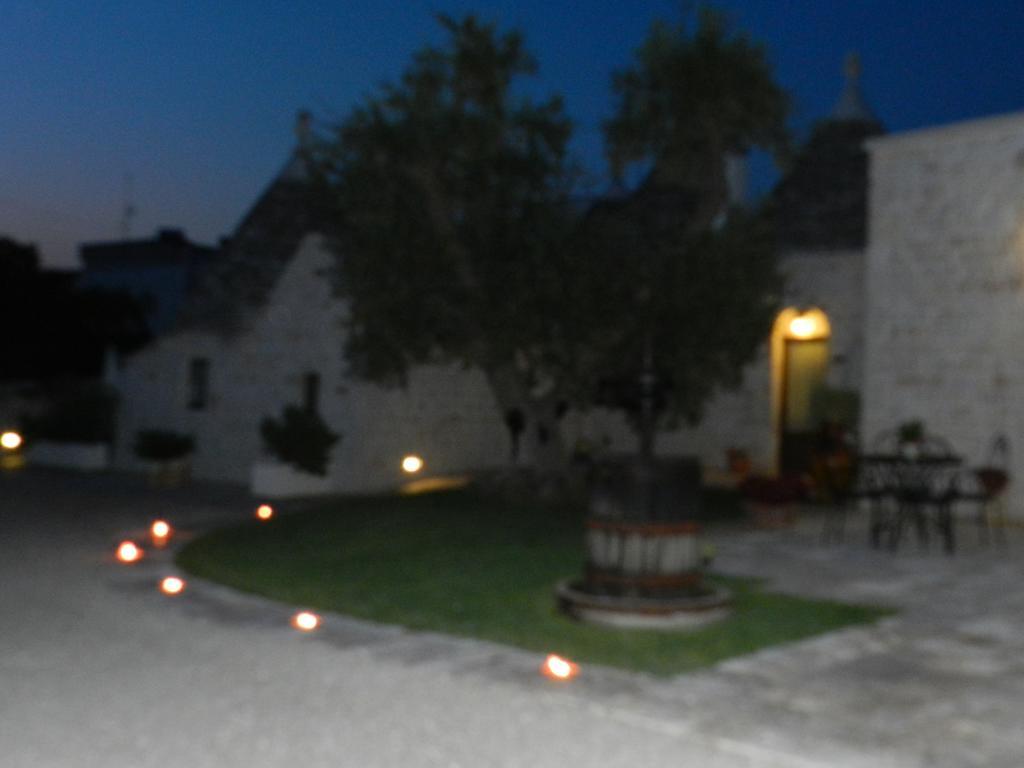 I Trulli Del Nonno Michele Guest House Alberobello Exterior photo