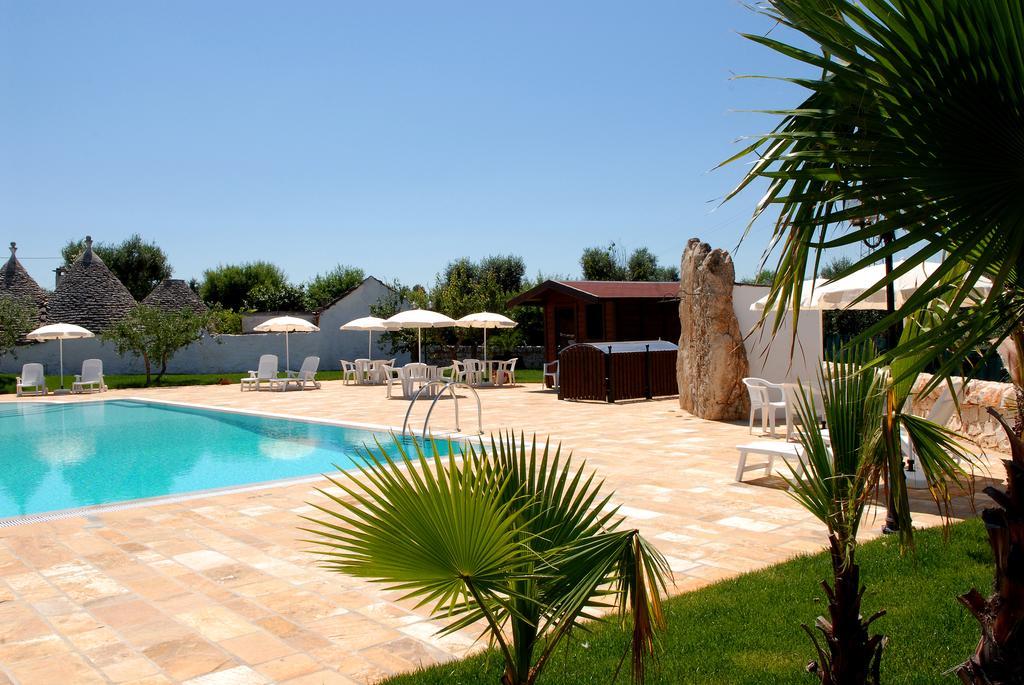 I Trulli Del Nonno Michele Guest House Alberobello Exterior photo